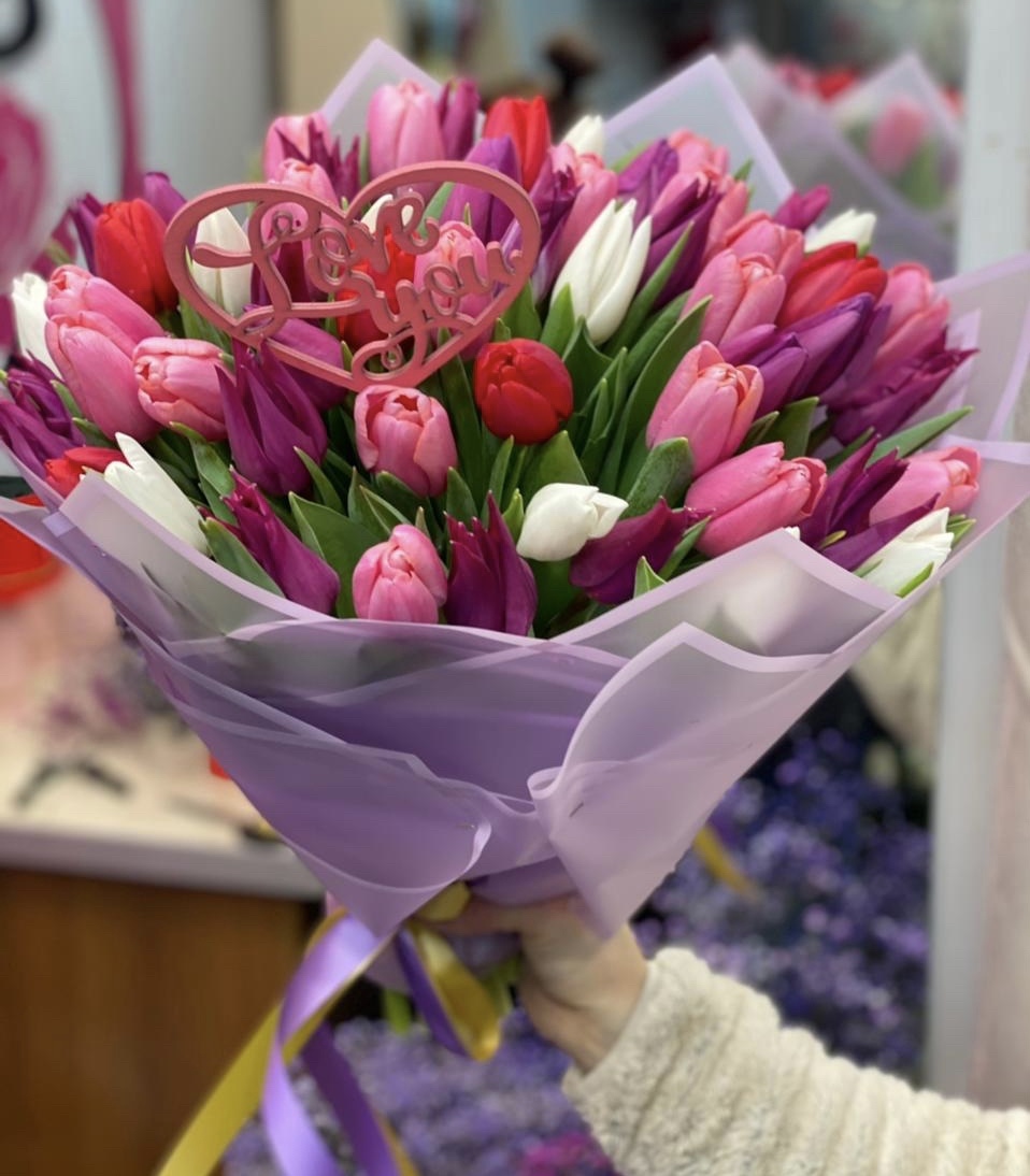 Весенний салют