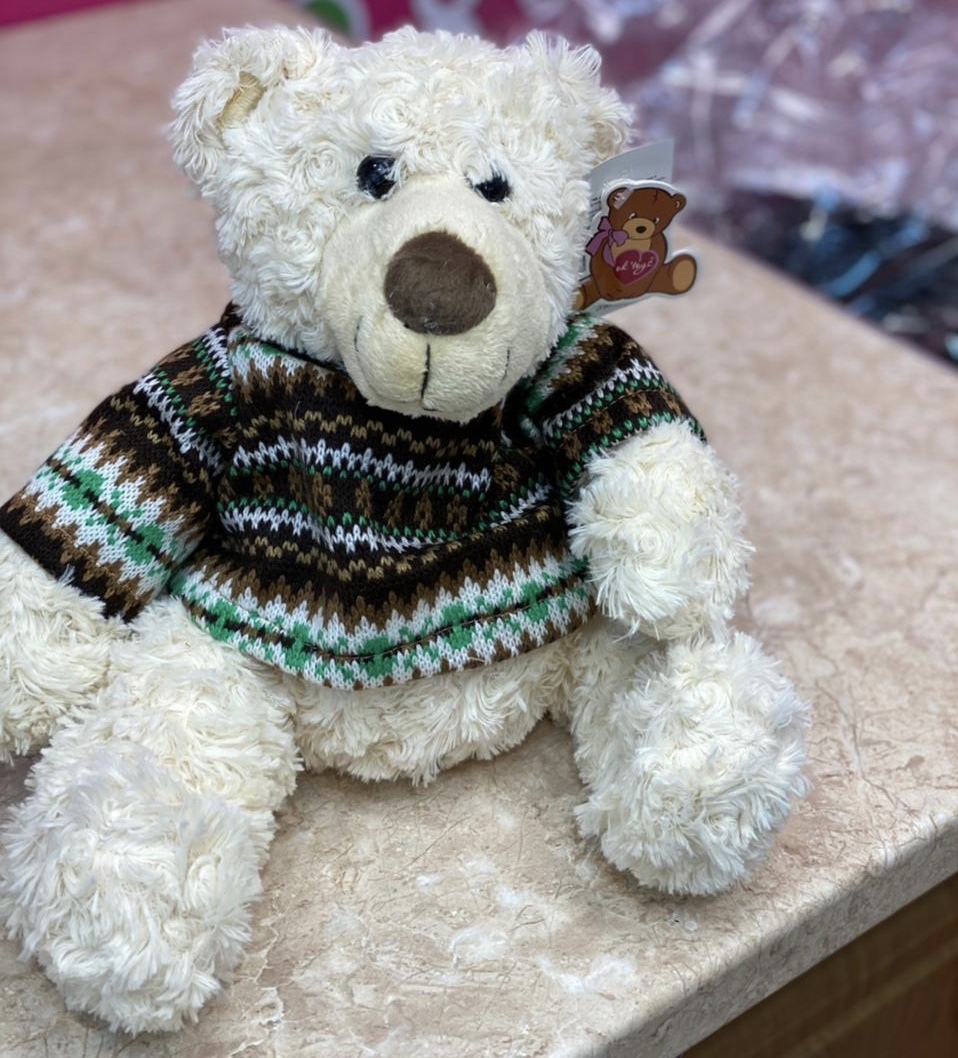 Мишка в свитере